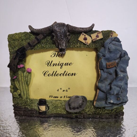 Western Picture Frame 3d Resin Longhorn Soldier Playing Cards Theme Home Decor - Picture 1 of 8